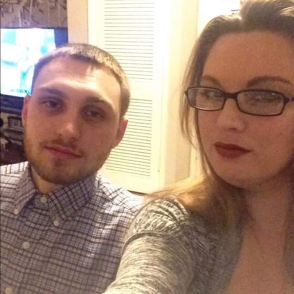 Meet your Posher, Christy - Picture 4 of 8